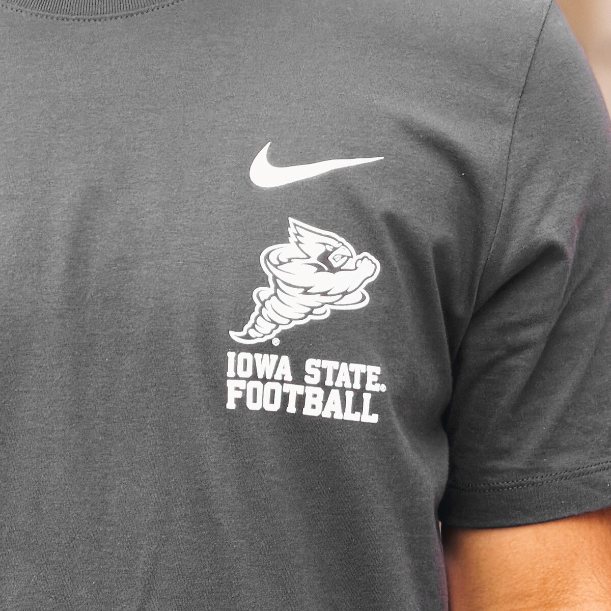 Nike Punching Cy Football Anthracite Short Sleeve T-Shirt design close up